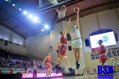 20200125-Hall-at-rim-2-Remote