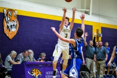 20190218-Henson 3 End of 3rd (blur)