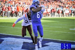 20191231-Aki-Game-Winner-Catch