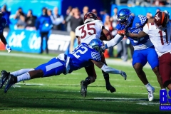 20191231-Oates-Tackle-in-Air