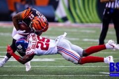 20190822-Giants-Tackle-on-Carter