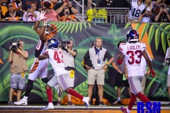 20190822-Malone-TD-Catch-in-Air