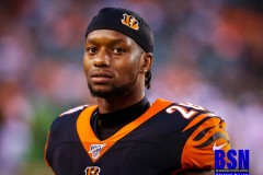 20190822-Mixon-Front-no-Helmet-Close