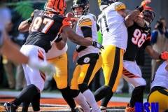20191124-Rudolph-Pass-in-End-Zone