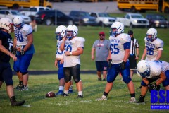 20190809-Oline-Standing-up