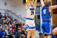 20190125-Johnson-Jumper-833x1250