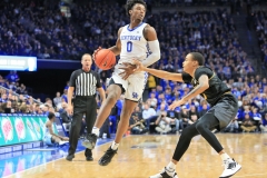 Hagans-in-Air-on-Dribble