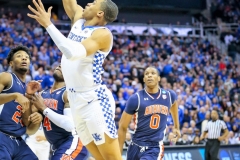 20190331-Johnson-in-Air-to-Hoop