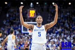 20200121-Quickley-Arms-Raised