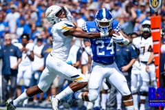 20190831-Rodriguez-Stiff-Arm-3-2