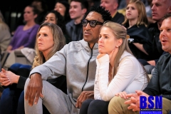 20200211-Pippen-Stands