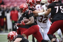 Oct 24, 2020; Louisville, Kentucky, USA;  Louisville Cardinals running back Javian Hawkins cuts through the hole during the first half at Cardinal Stadium. Jamie Rhodes-ACC Pool