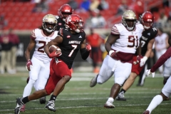 Oct 24, 2020; Louisville, Kentucky, USA;  Louisville Cardinals wide receiver Dez Fitzpatrick (7) runs up field during the second half of play at Cardinal Stadium. Jamie Rhodes-ACC Pool