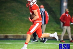 20201204-Avery-Courtney-Run-TD-Cross-Line