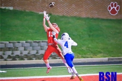 20201204-McCormick-Liam-TD-Catch-Ball-in-Air
