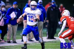 20201204-Weddle-Lane-Punt-run-Sideline