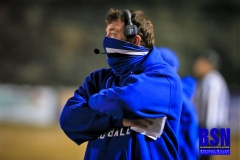 20201030-Moore-Kyle-Sideline-with-Mask