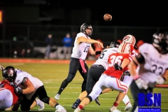 20201023-Clayborn-Cody-pass-in-Air