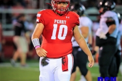 20201023-McKenzie-Chanse-Walk-to-Sideline