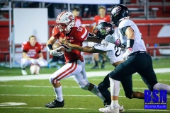 20201023-Miller-Cade-Fend-Off-Tacklers-on-Corner