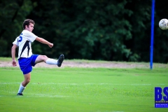 20200915-Wolfe-16-Goal-Kick