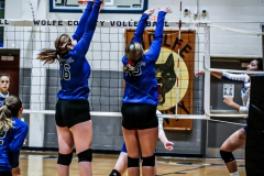 wchsvollyeballvslchsvolleyball-33