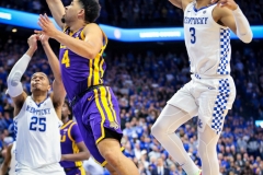 20190212-LSU 4 To Rim on Last Shot
