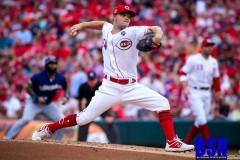 20190703-Gray-Delivery-Side