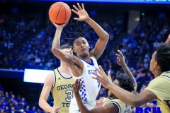 20191214-Quickley-Pass-in-Traffic