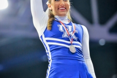 20190126-cheer-3-833x1250