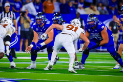 20251018-2152-UKFB-Kentucky-v.-Texas-10-18-25