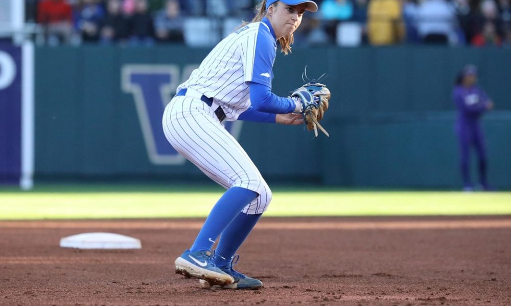 Runners Left on Base Costs Kentucky as Aggies Even Series Bluegrass