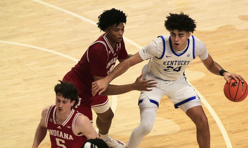 Kentucky's Malachi Moreno Dribbling Against Indiana (12-13-25) - Photo by Bradley Charles - Bluegrass Sports Nation
